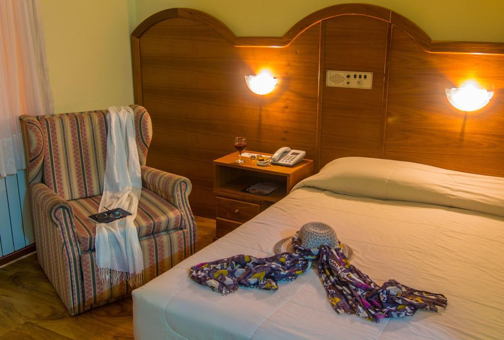 Hotel Sky Γκραμάντο Εξωτερικό φωτογραφία